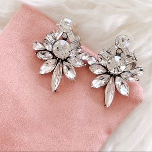 New! Vintage style Rhinestone/Gold Drop Earrings!